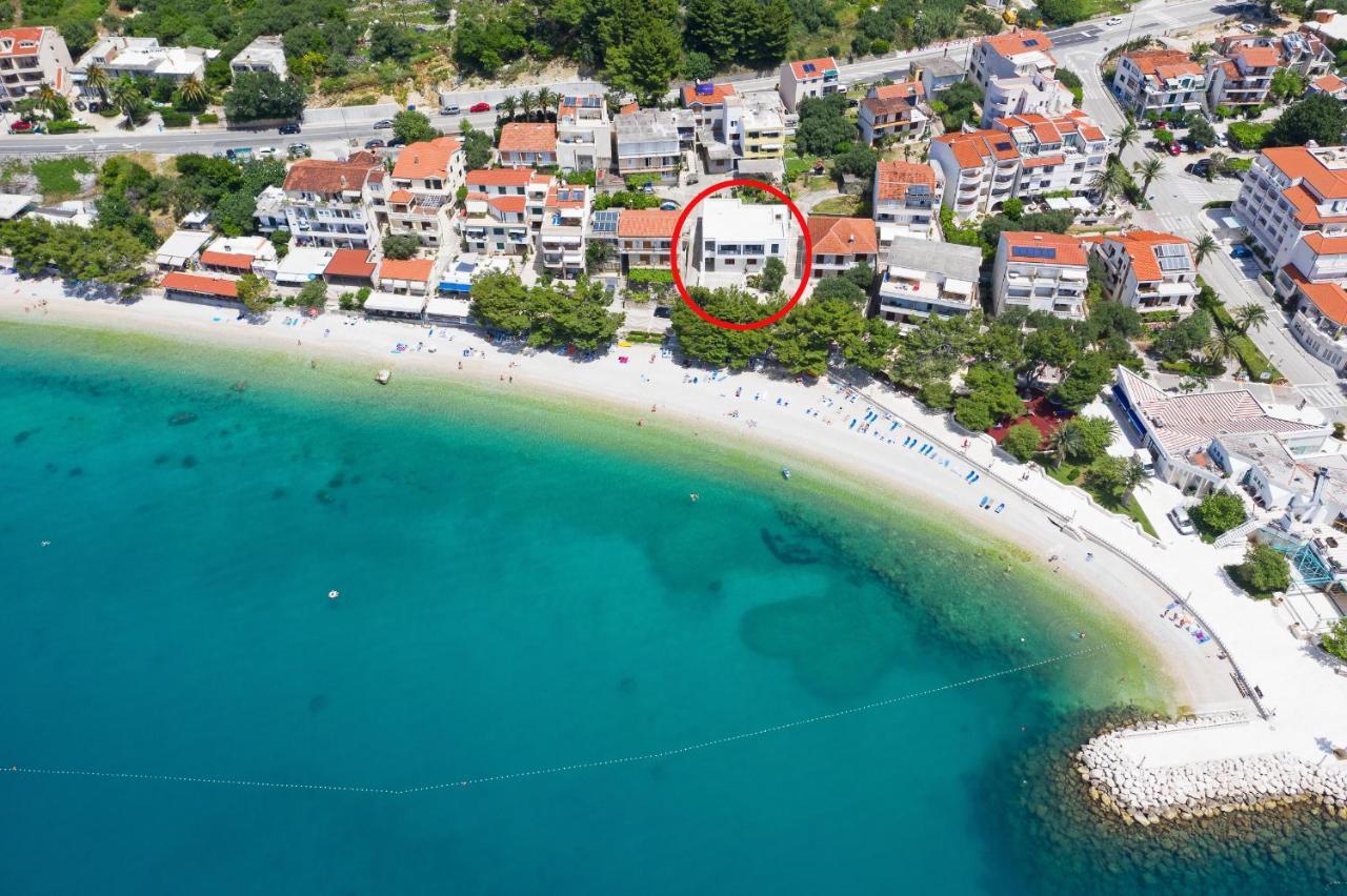 Central Beach Apartments Tučepi Екстериор снимка
