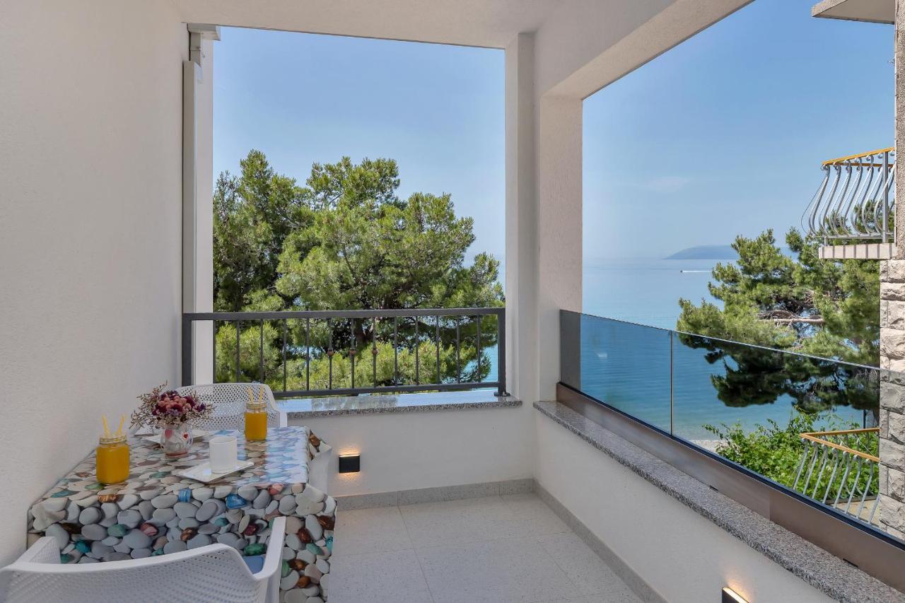 Central Beach Apartments Tučepi Екстериор снимка