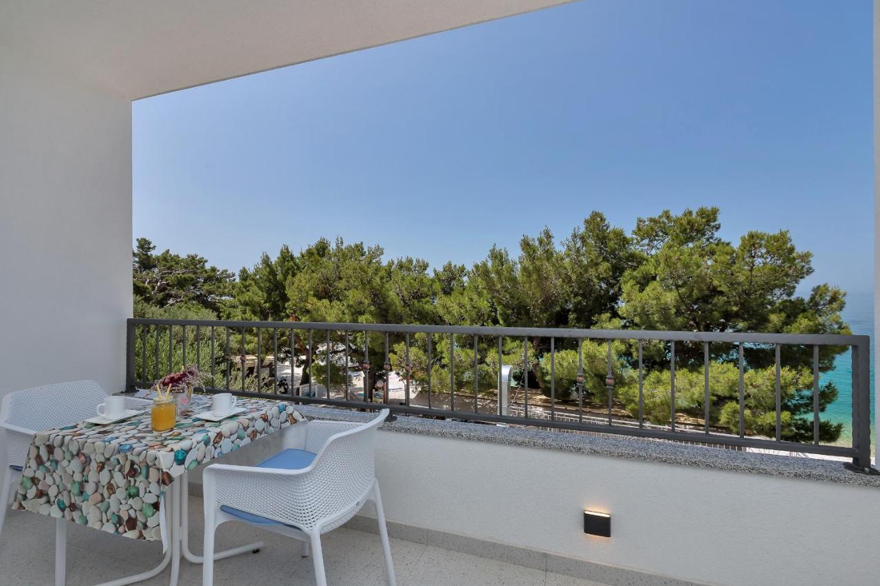 Central Beach Apartments Tučepi Екстериор снимка